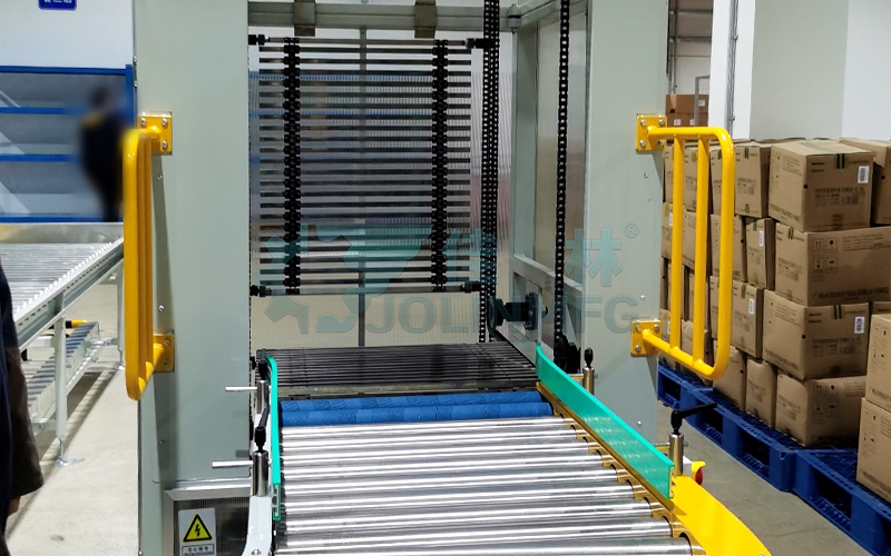 連續(xù)式提升機